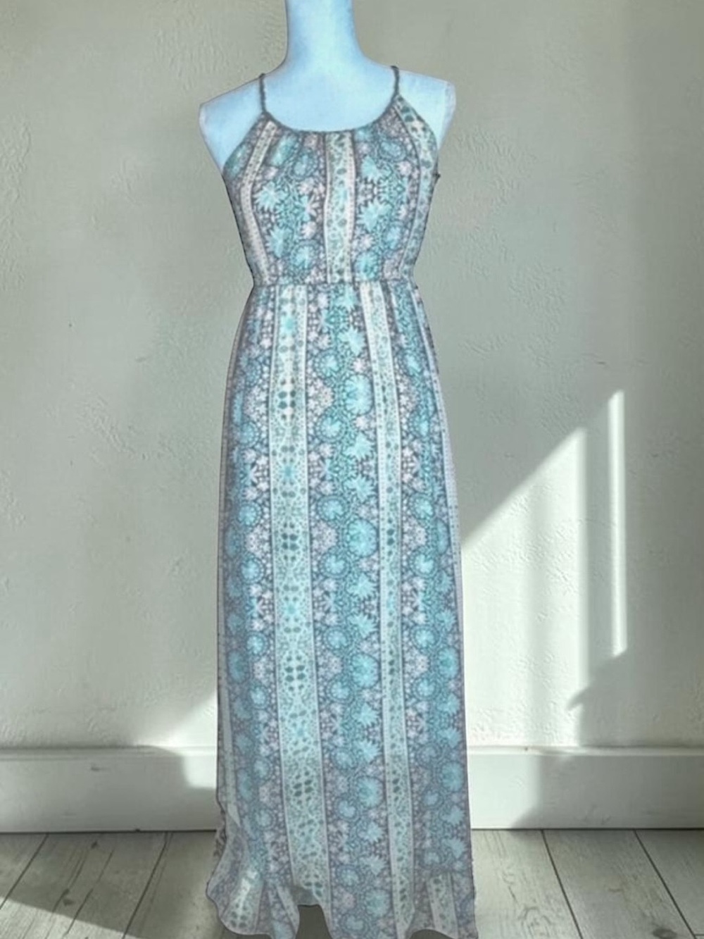American Eagle Maxi Boho Floral Flowy Summer Racer Back Dress Womens Size Small